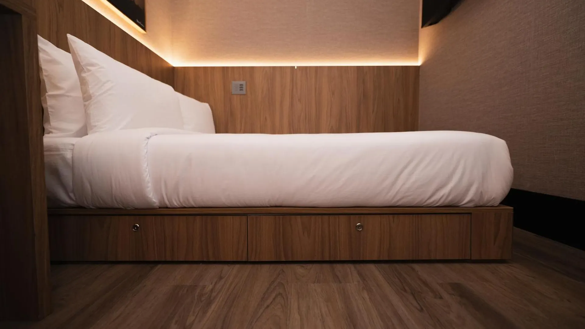 Capsule hotel W Airport Rooms Fortaleza